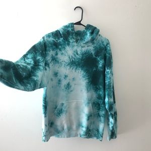 Tie Dye Hoodie / Sweater